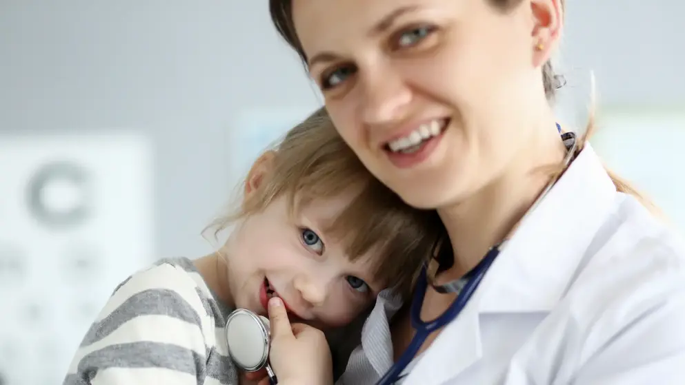 AdobeStock_270923662 Improving treatment options for child psoriasis banner image, child and doctor
